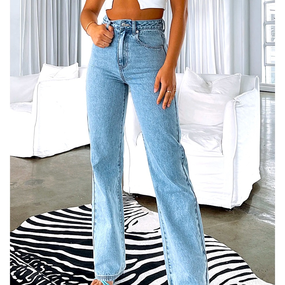 White Fox Long Way To Go High Rise Straight Leg Jeans Washed Blue
